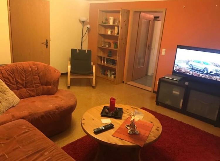 Gemuetliche 3 Raum Wohnung Im Dachgeschoss Ehrenfriedersdorf Extérieur photo